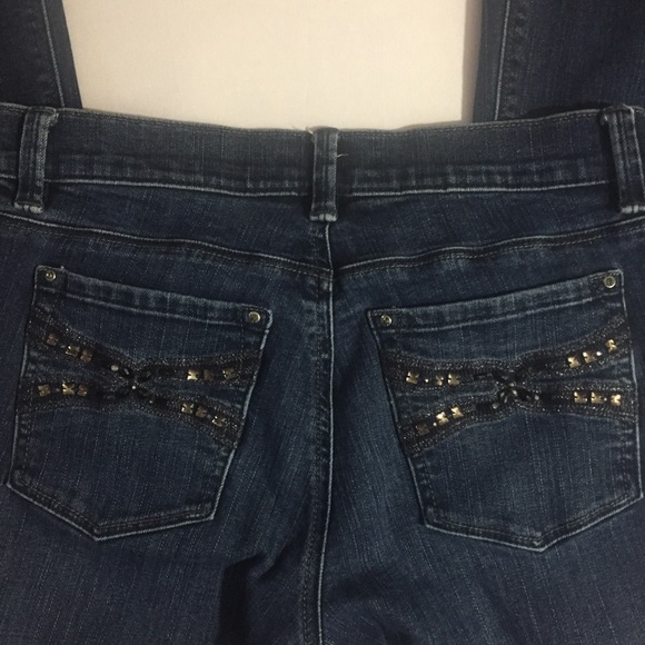 White House Black Market Jeans Noir Flare Sz 2R - Picture 8 of 8